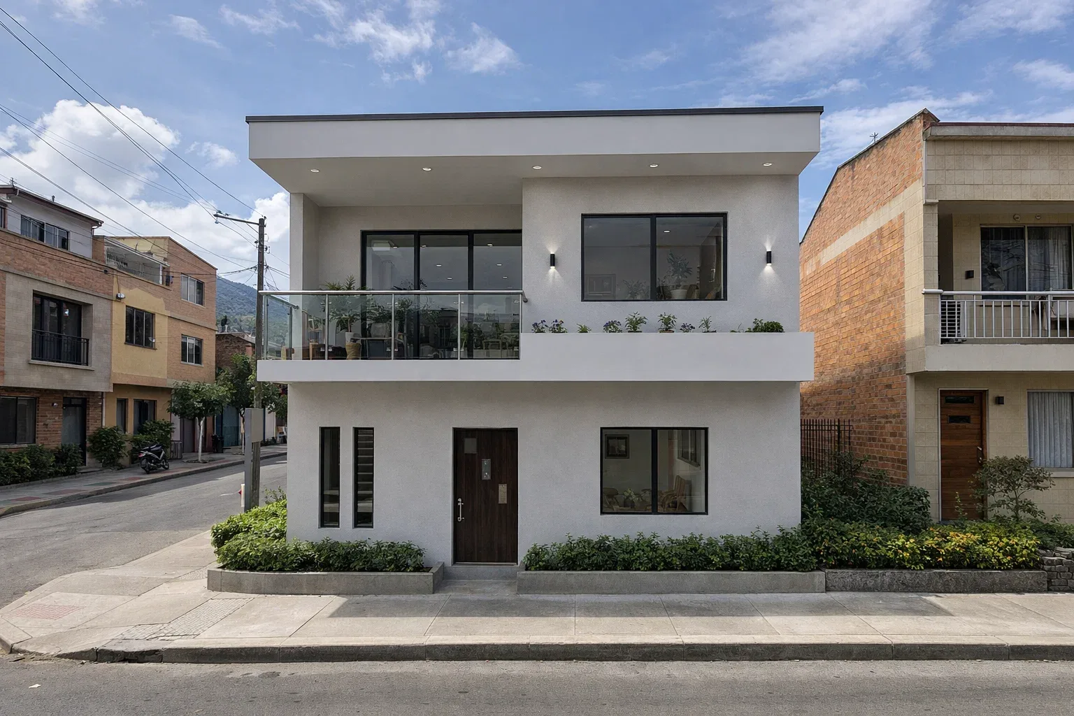 Casa Moderna con Patio Cubierto